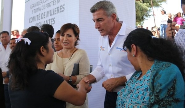 Rosario Robles y Tony Gali supervisan avances de reconstrucción en Puebla