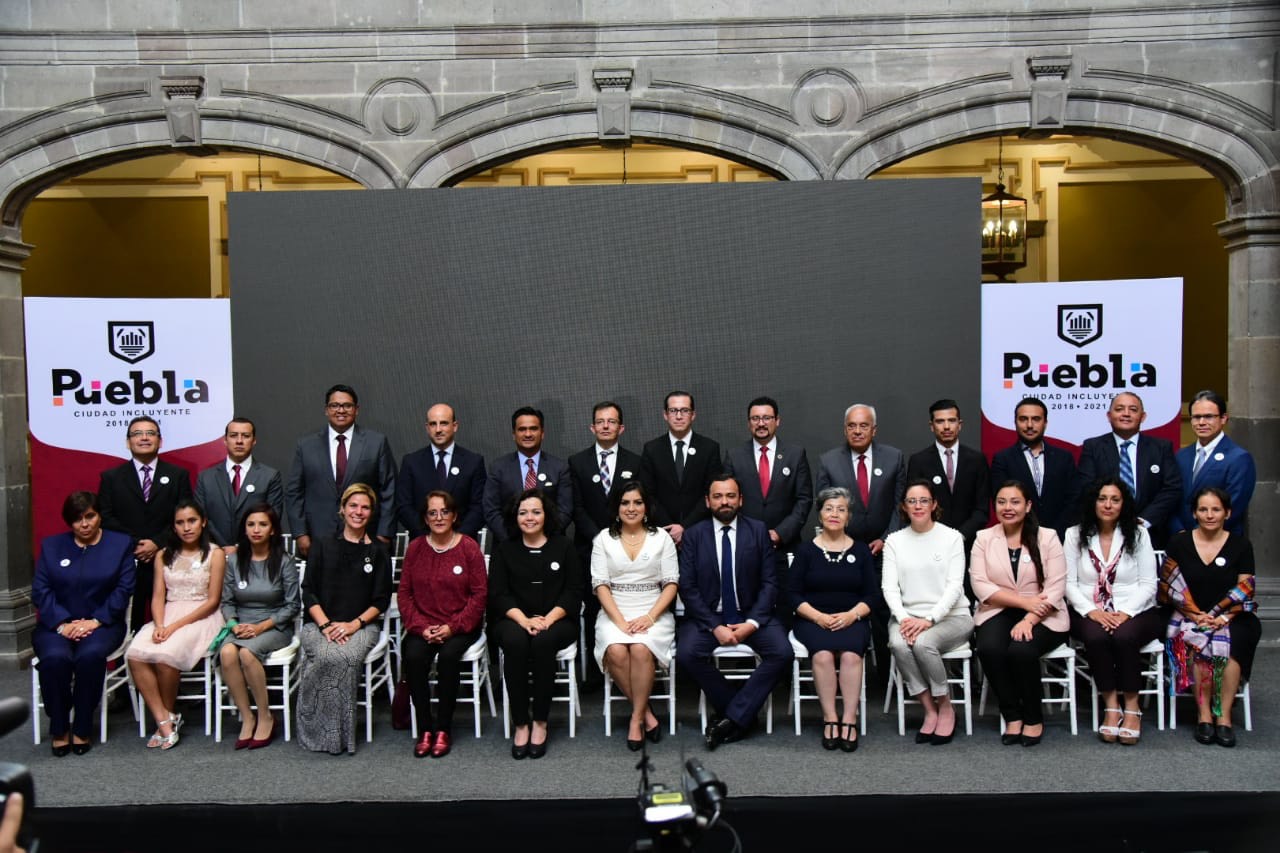 Anuncian Claudia Rivera y su gabinete no bajaran su sueldo