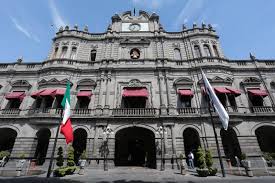 Van más de 500 despidos en el Ayuntamiento en 2018, reconoce secretario de Administración de Puebla Capital