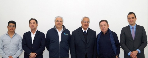 Gobierno de Puebla y grupo ALQUIMARA supervisan avances del segundo parque eólico