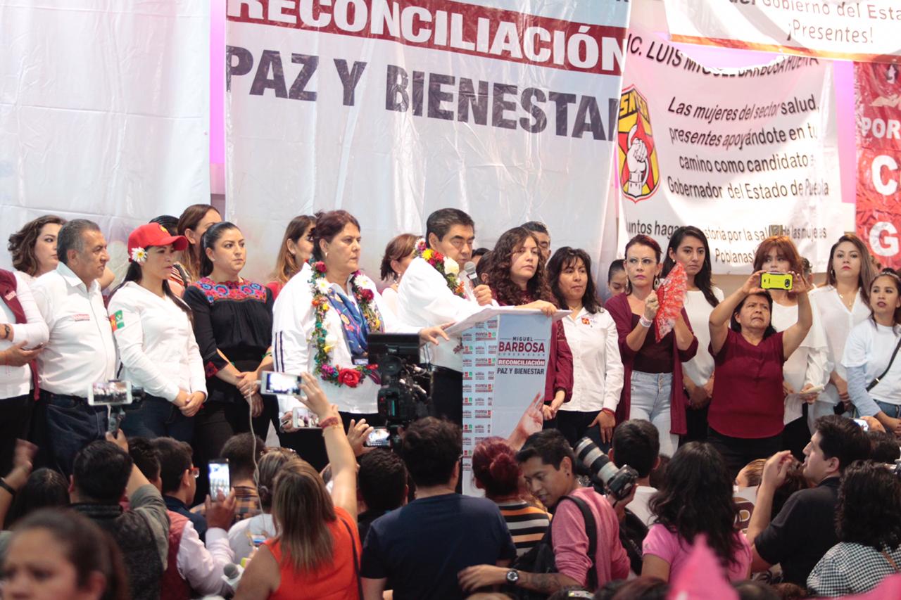 Ofrece Miguel Barbosa Reforma Constitucional para poner a Puebla a la vanguardia de los derechos de las mujeres