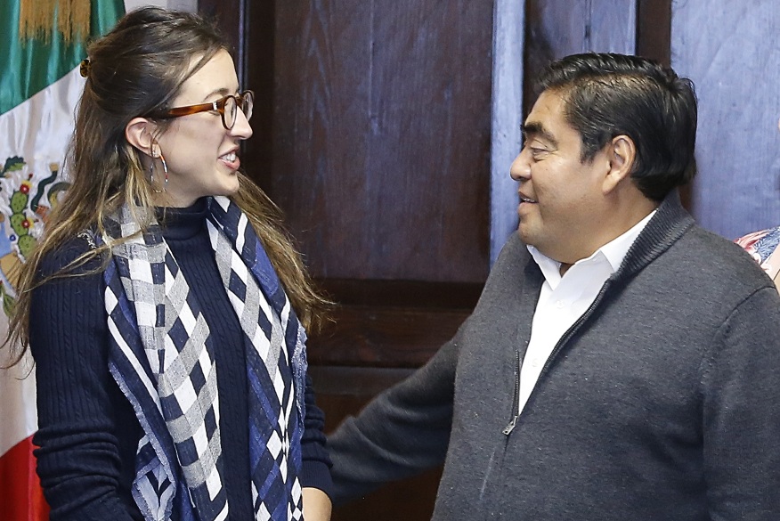 Suscribe gobierno alianza con Waze para mejorar la movilidad en Puebla