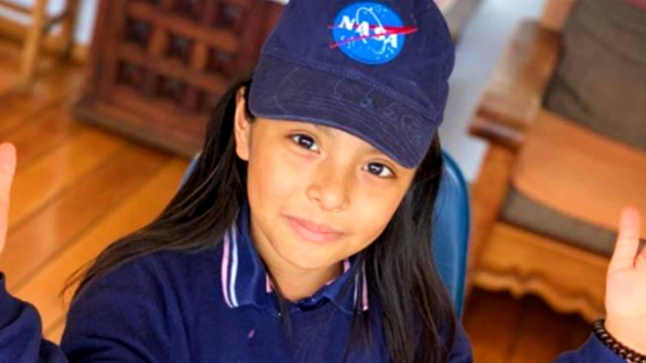 Adhara Maité la niña genio, logrará su sueño de ir a la NASA