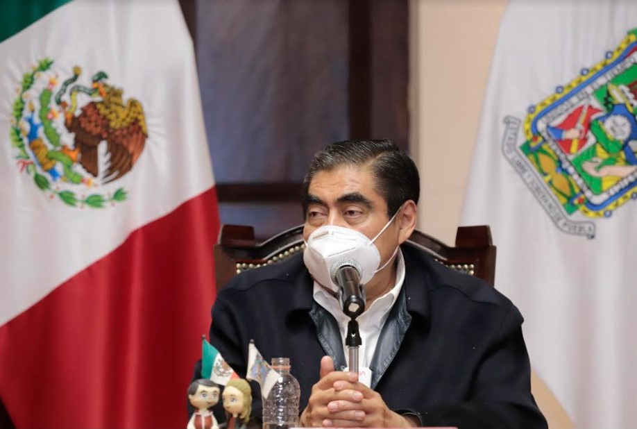 Solo 50 de los 500 jóvenes de Puebla que viajaron a Cancún se han hecho la prueba Covid-19