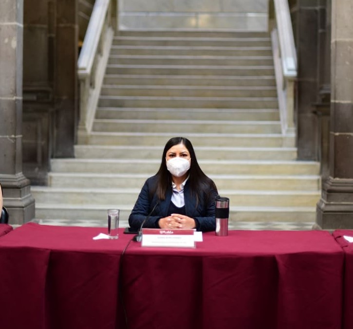 Claudia Rivera dejará 320 millones en caja para arranque de la administración de Eduardo Rivera