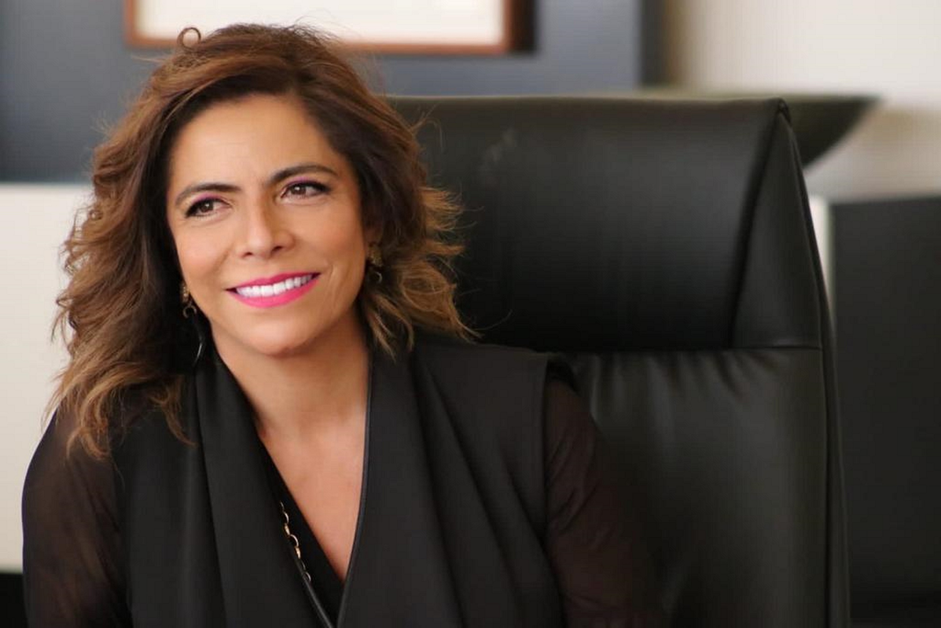 Empresas de Puebla generan más de 5 mil millones de pesos en la rama textil: Olivia Salomón