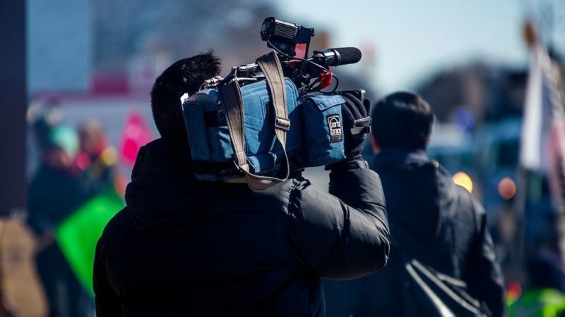 Anuncia la UNESCO que dará equipos de protección y formación a los periodistas en la guerra de Ucrania