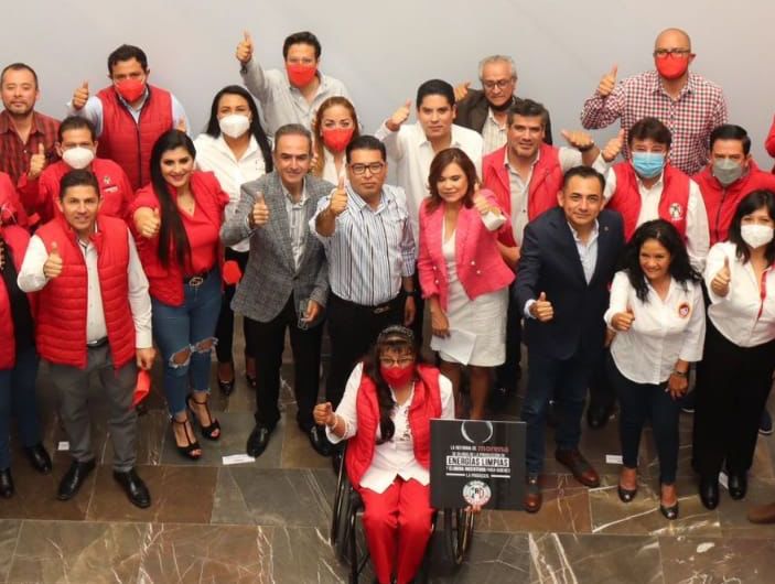 Celebra PRI la “No aprobación de la Reforma Eléctrica” y defiende a legisladores que votaron en contra les dicen «patriotas»