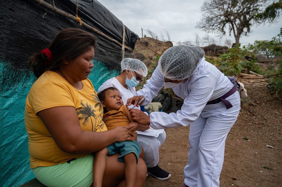 OPS _ Karen González Abril Vacunaciones contra el COVID-19 en comunidades indígenas en Colombia