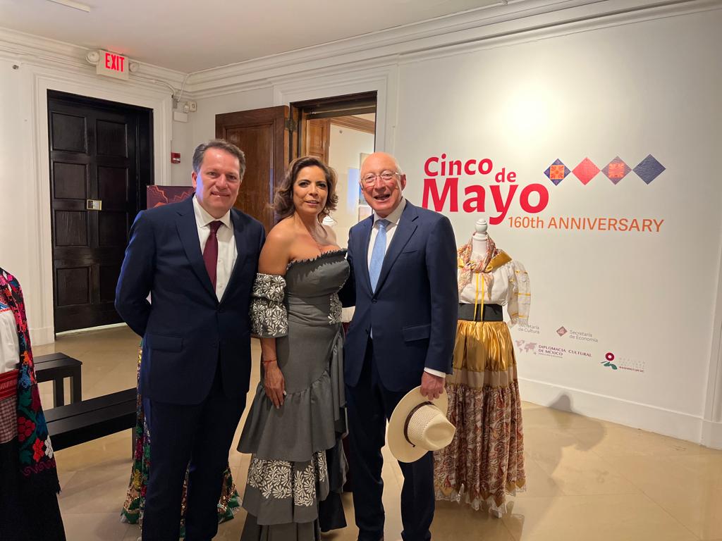 Arranca el programa “Puebla en los Estados Unidos”; Olivia Salomón presente  en festejos del 5 de Mayo