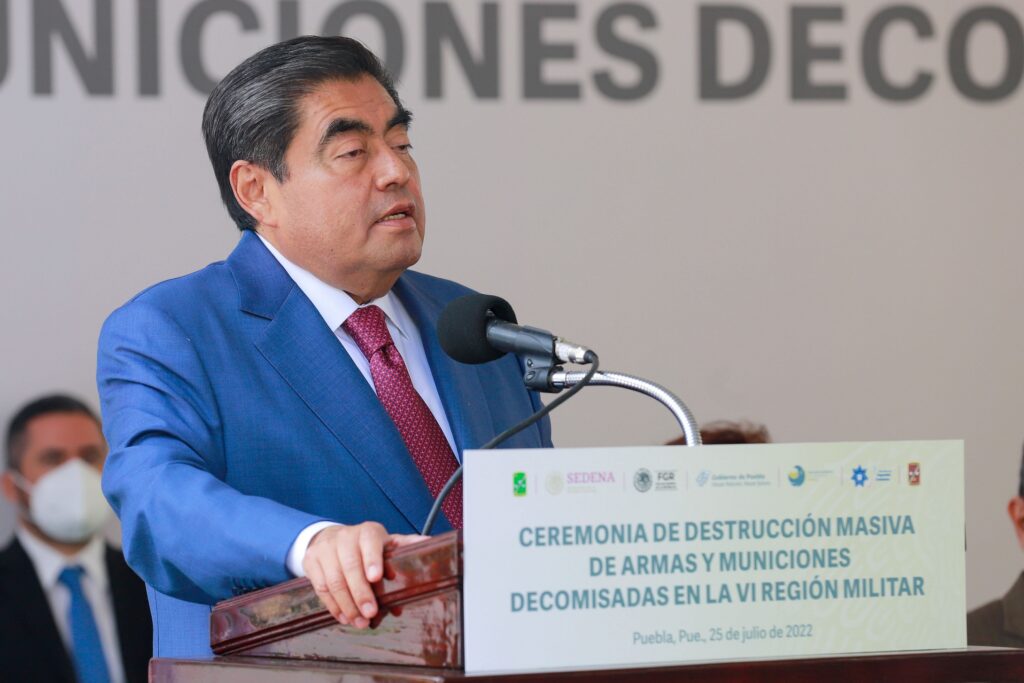 GOBERNADOR MIGUEL BARBOSA DESTRUCCIÓN DE ARMAS