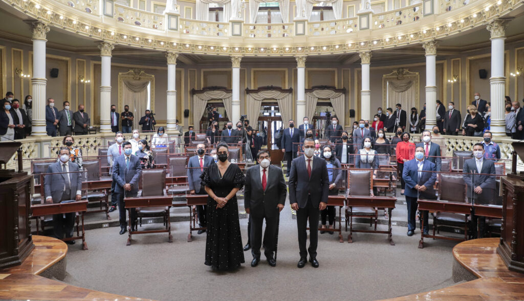HOMENAJE A GILBERTO BOSQUES_ EN EL CONGRESO DEL ESTADO