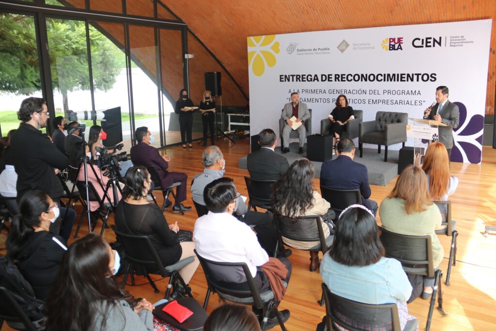 Olivia Salomón destacó que hay fórmulas que funcionan en los negocios y en la vida.
