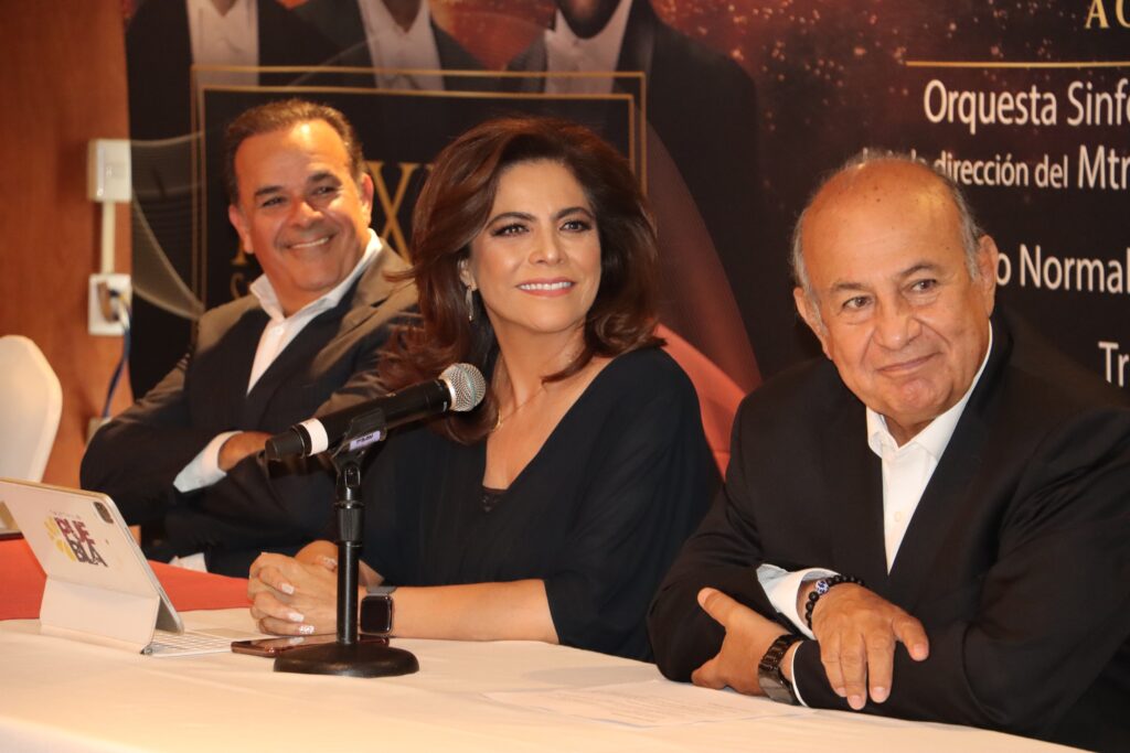 “México Suena a lo Grande” en Puebla espectáculo memorable e irrepetible, Tenor Fernando de la Mora     El concierto que se llevará a cabo en la ciudad de Puebla el próximo 9 de septiembre sumará áreas de ópera y 100 años de música mexicana