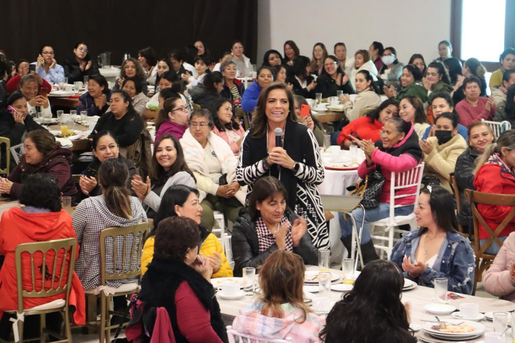 Emprendimiento digital busca desarrollo económico para mujeres: Olivia Salomón