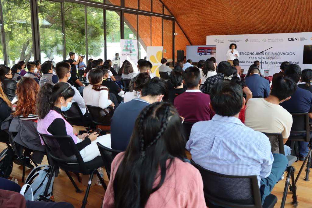 Define Agencia de Energía a finalistas del concurso "ElectroHack"