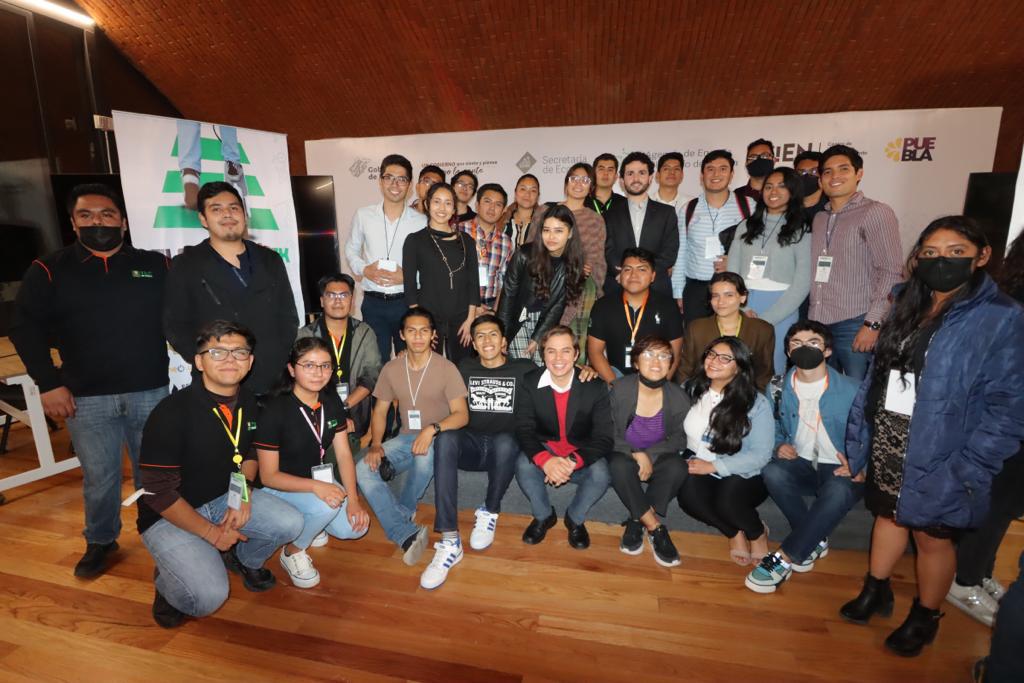 Define Agencia de Energía a finalistas del concurso «ElectroHack»