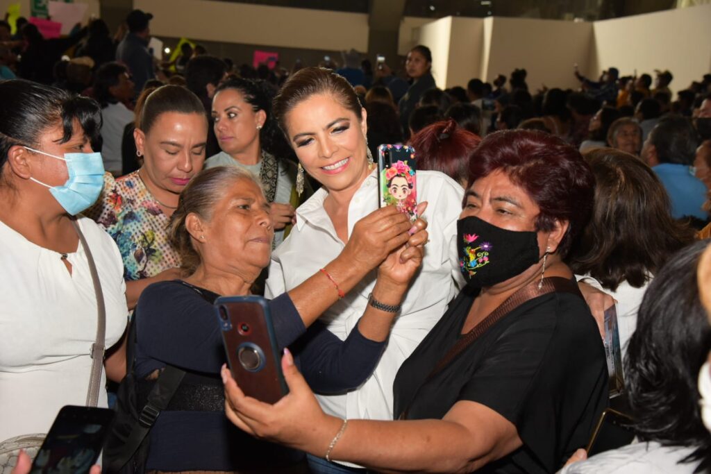 en la Intensa jornada encabezó Claudia Sheinbaum en Puebla