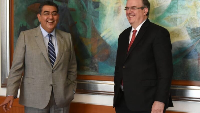 Sergio Céspedes y Marcelo Ebrard dialogan sobre inversiones para Puebla