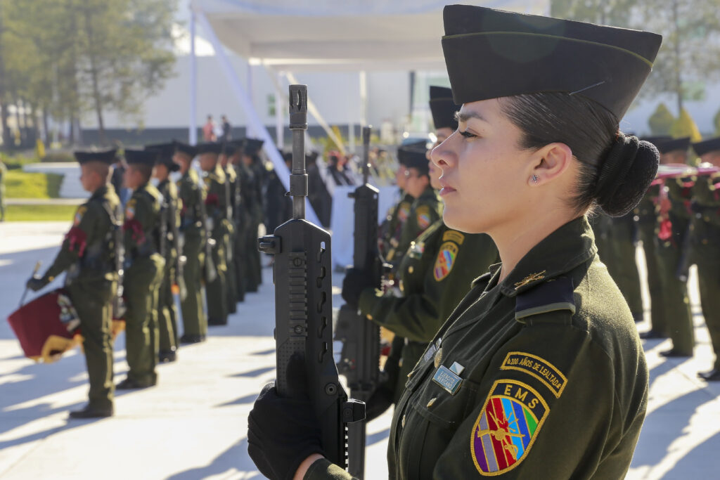 el gobernador Sergio Salomón llamó a las y los poblanos a emprender una revolución de conciencias, defender a las instituciones y sentirse orgullosos de la identidad de ser mexicanos