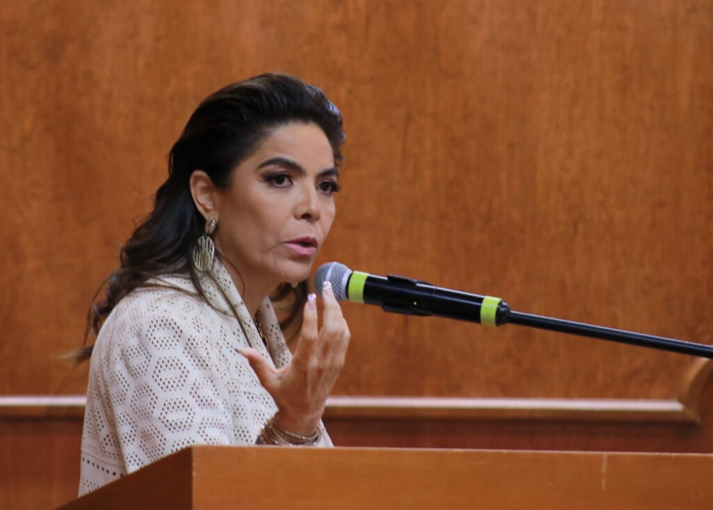Puebla ocupa primer lugar en crecimiento de ventas de industria, informa Olivia Salomón de Economía