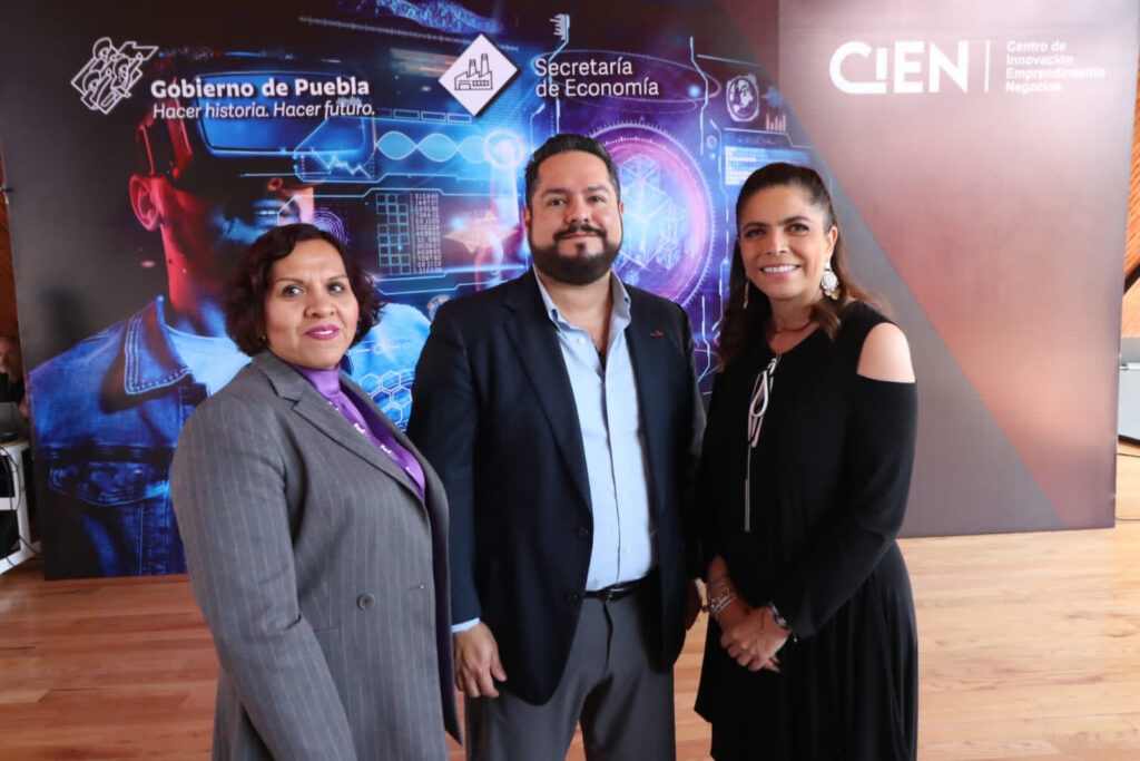   En representación del gobernador Sergio Salomón, la secretaria de Economía asistió al “Primer Encuentro entre FedEx y Pymes poblanas” en el CIEN