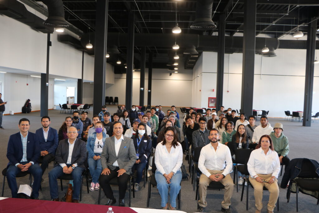 Estudiantes se suman a consolidar Ciudad Modelo como urbe sustentable e inteligente 