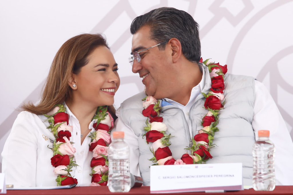 Con entrega de patrullas en el primer Martes Ciudadano Itinerante el gobernador Sergio Salomón Céspedes celebra su cumpleaños en Tepeaca