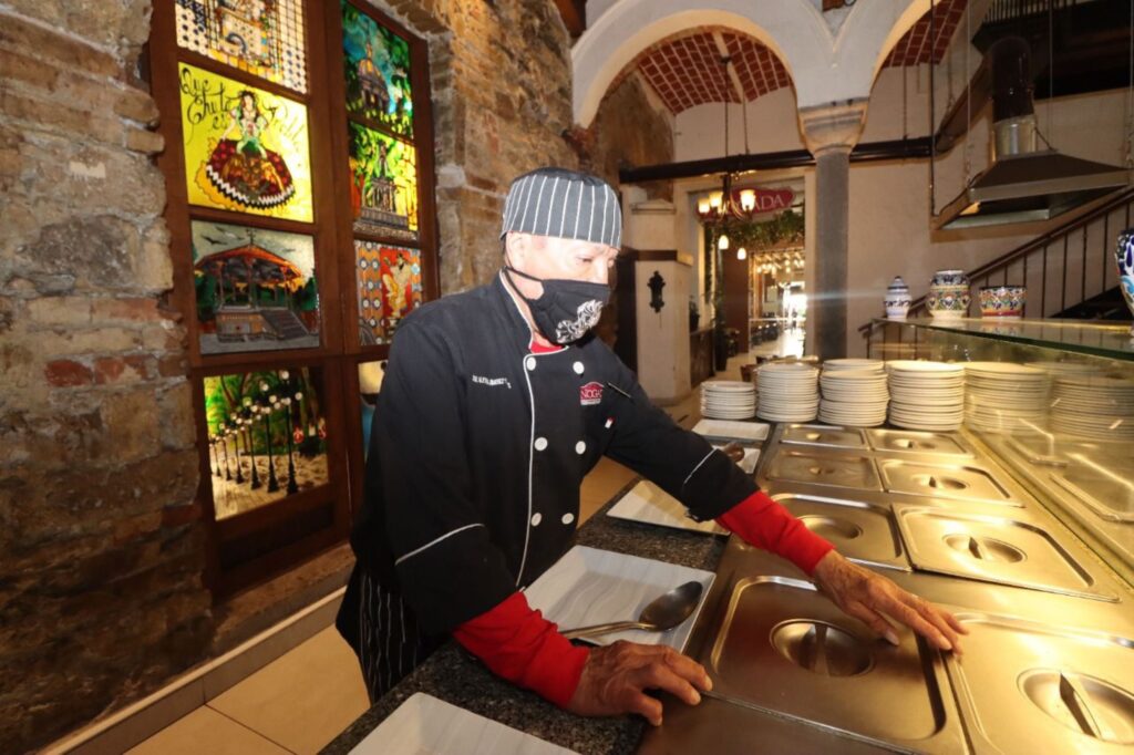 Puebla suma más de 175 mil 968 empleadores, así como 3 millones 11 mil 36 personas ocupadas