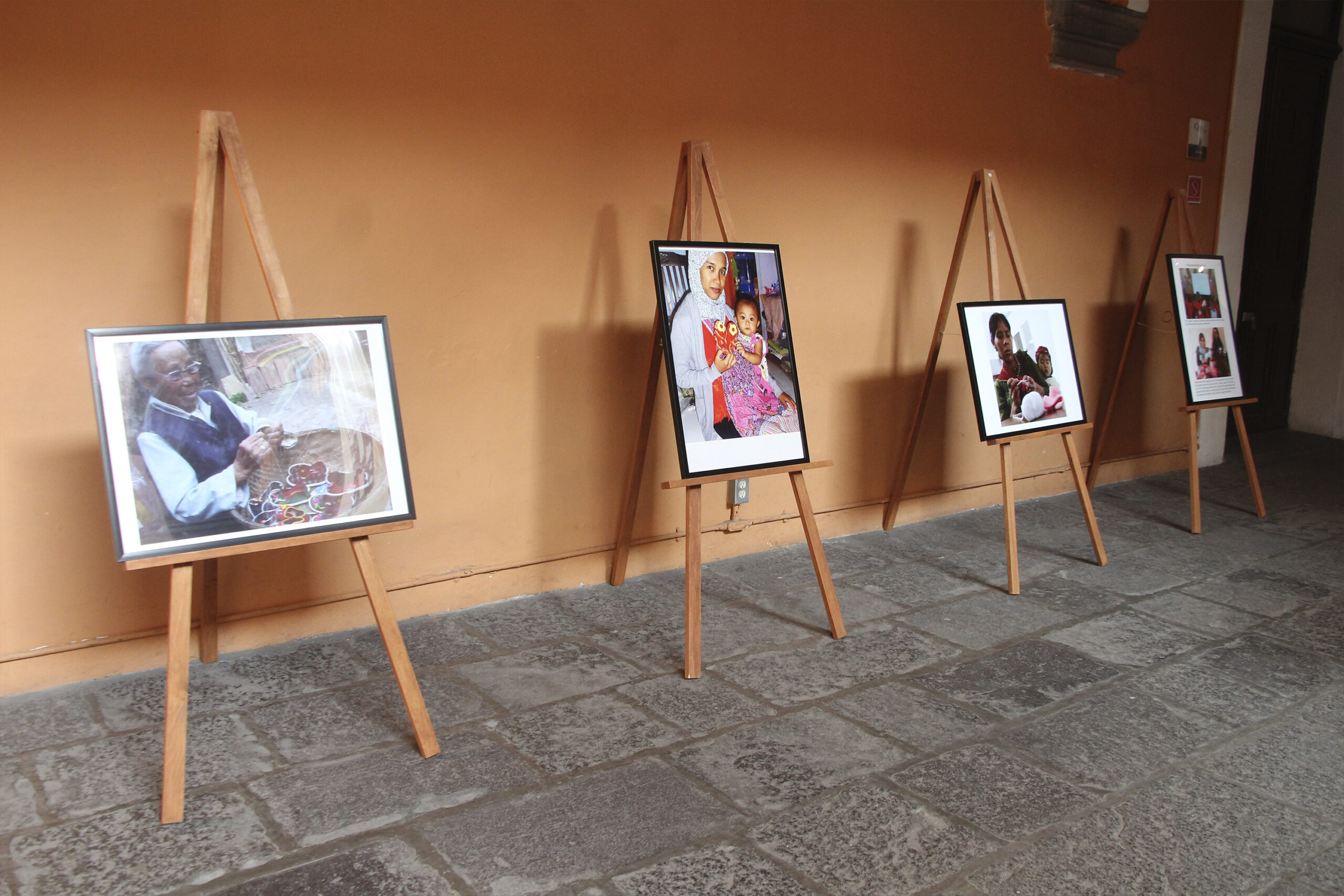 Exposición “¡¿Dónde están todas las mujeres?!” inaugura la Secretaría de Cultura y la organización Gendercide Awareness Project