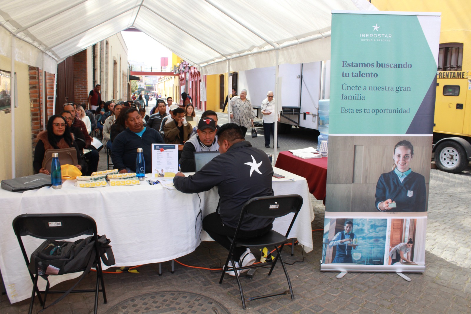 Promueve Puebla oportunidades de empleo en Riviera Maya