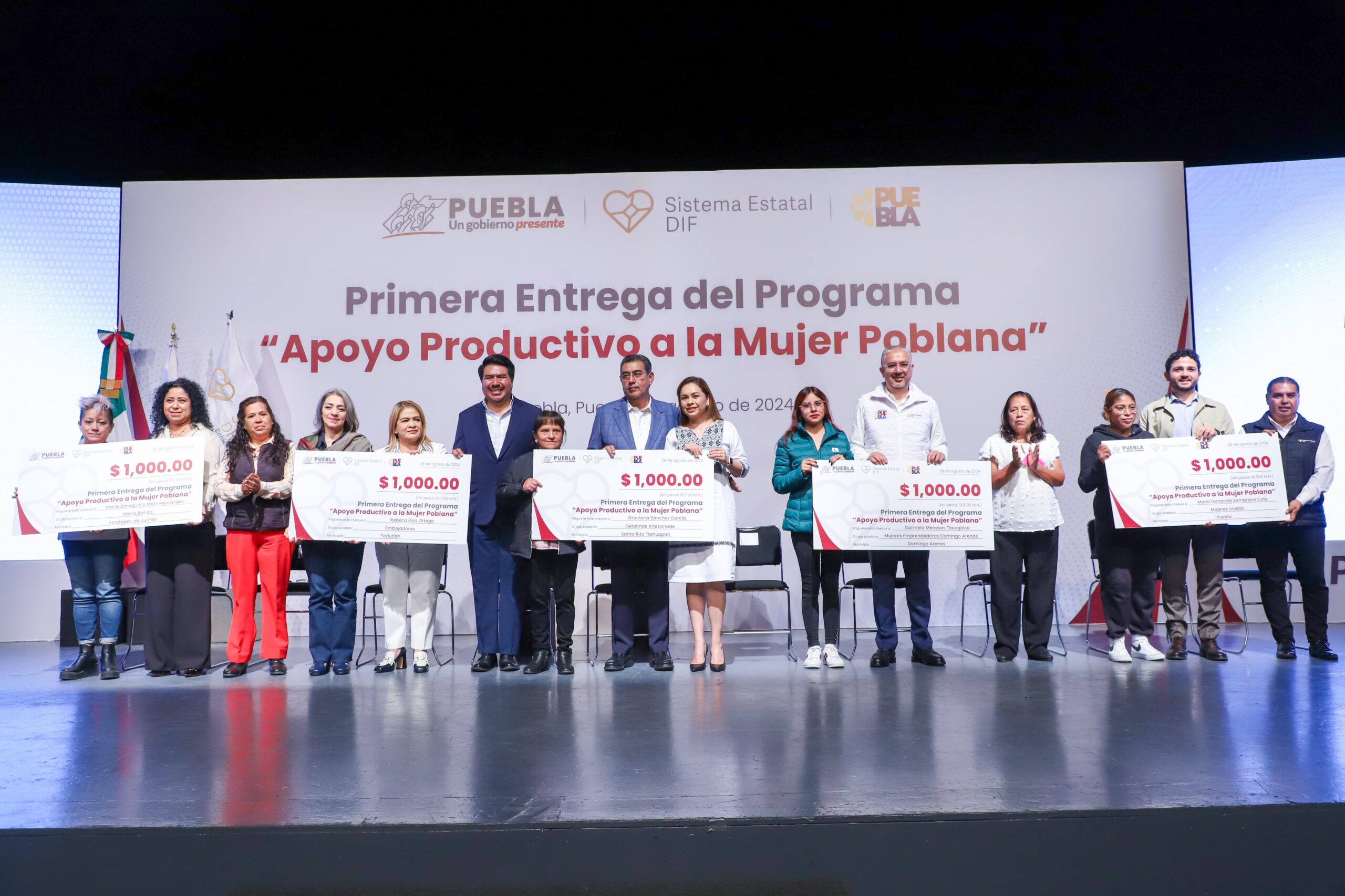 Realiza SEDIF primera entrega del Programa “Apoyo Productivo a la Mujer Poblana”