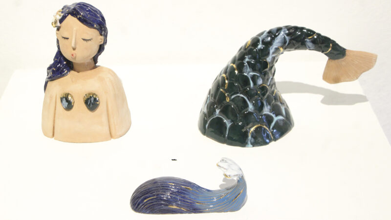 Aloja Casa de la Cultura exposiciones de arte con cerámica