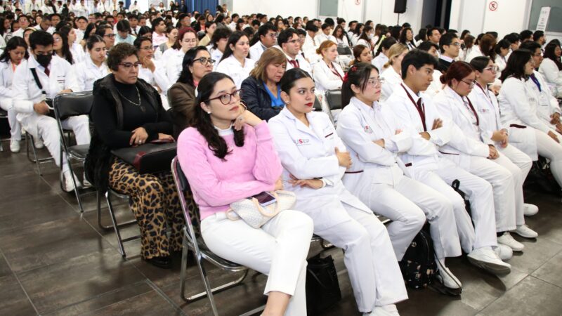 Basificará Claudia Sheinbaum a 2 mil 900 médicos y enfermeras de Puebla a IMSS- Bienestar