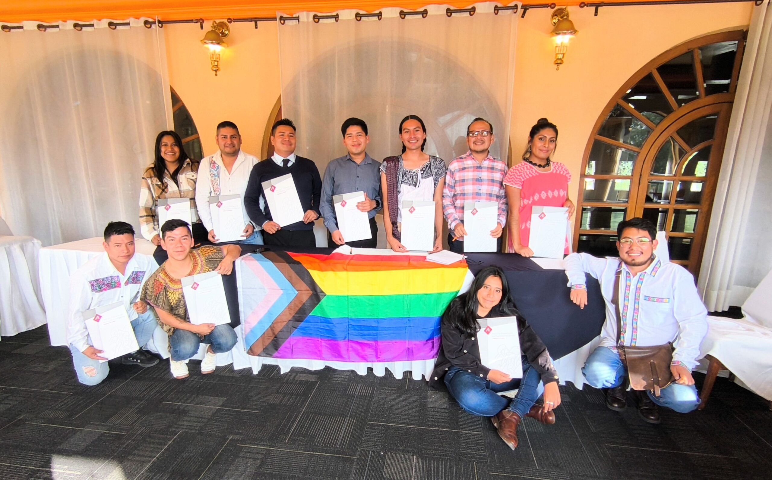 Fomentan espacios para comunidad LGBTTTIQ+ indígena en Puebla