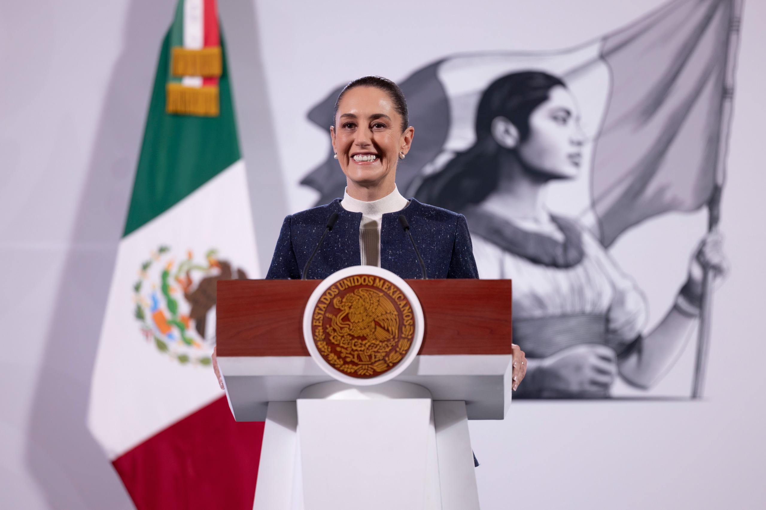 Presidenta Claudia Sheinbaum firma decreto para proteger a la Industria Textil nacional y fortalecer el desarrollo económico de México