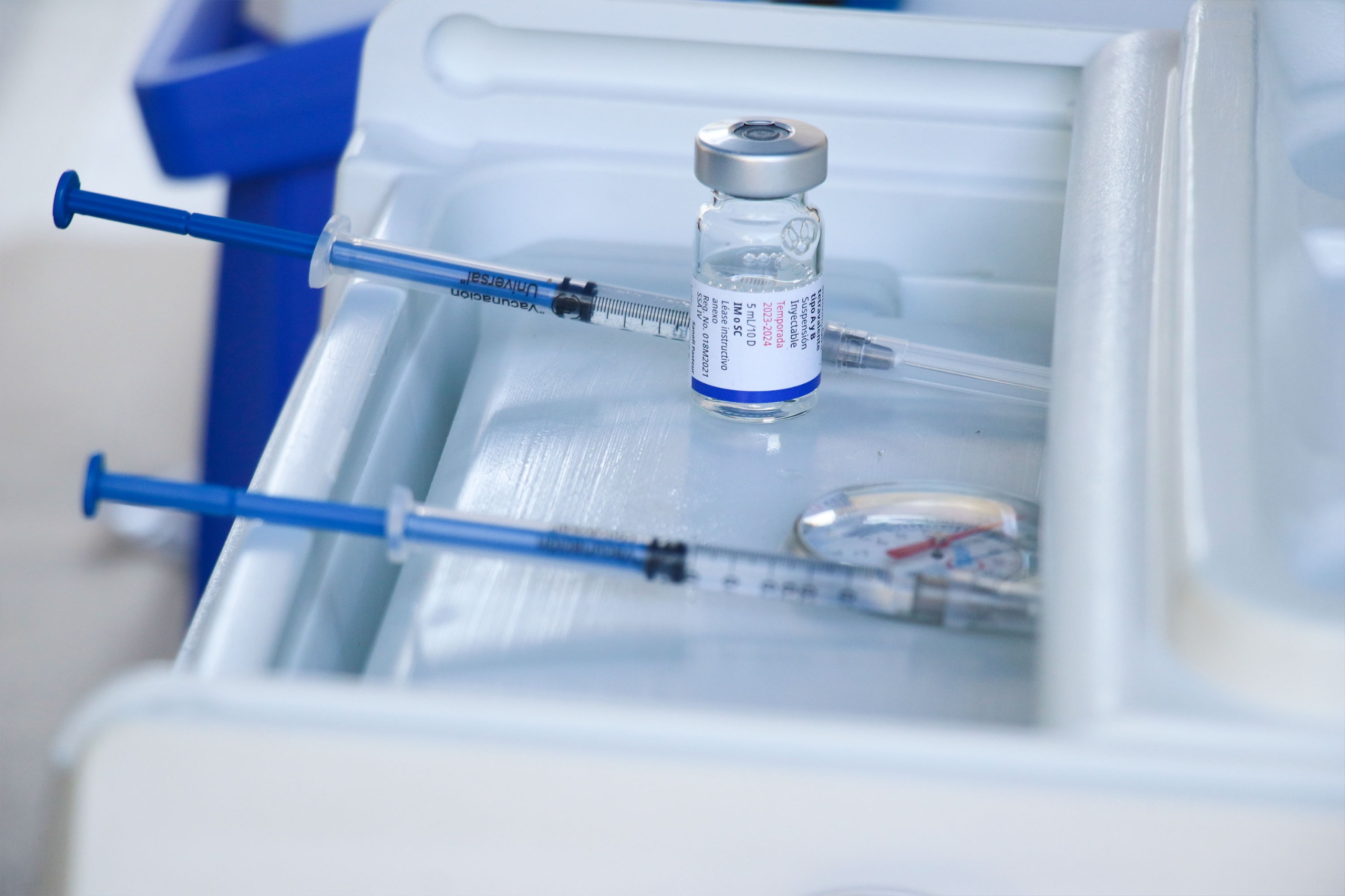 En temporada invernal, vigente vacunación contra enfermedades respiratorias: Salud