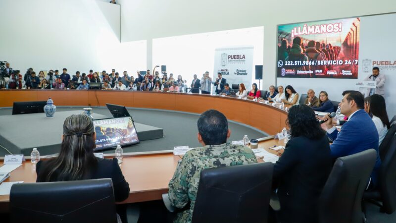 Enviará Puebla 10 abogados a Los Ángeles, California para defender a migrantes poblanos de redadas