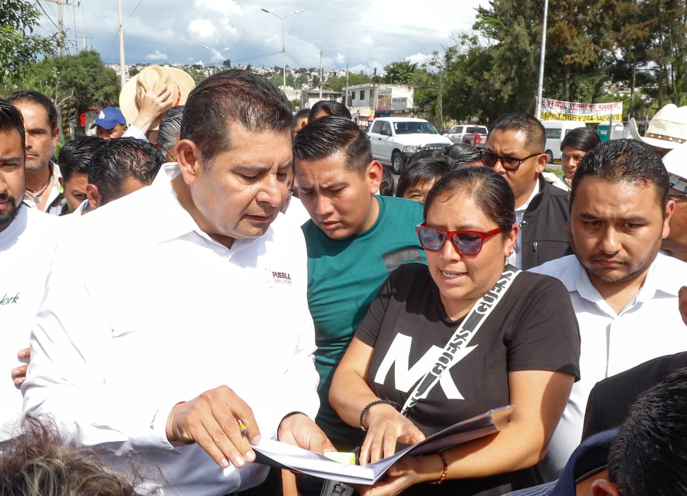No somos omisos, tampoco minimizamos hechos de Coronango, para eso están Fuerzas Armadas: Armenta