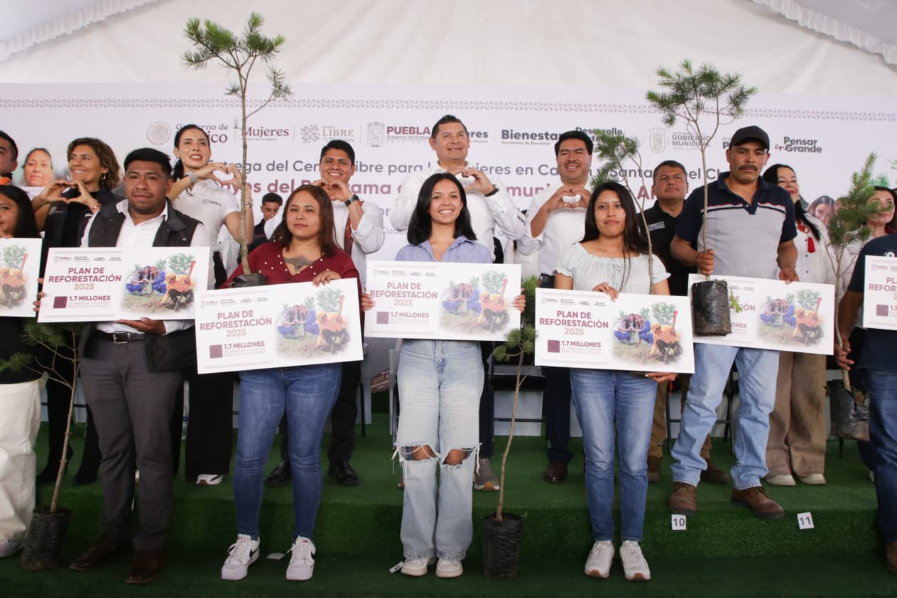 Con reforestación Puebla construye paz ambiental: Armenta