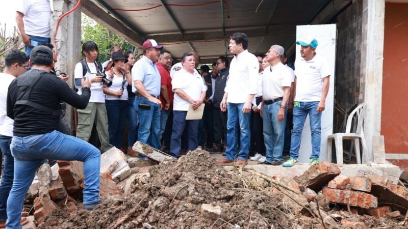 Supervisa titular de la SEP federal escuelas afectadas por las pasadas lluvias