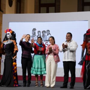 Presidenta Claudia Sheinbaum anuncia creación de Centros de Alto Rendimiento Comunitario México Imparable