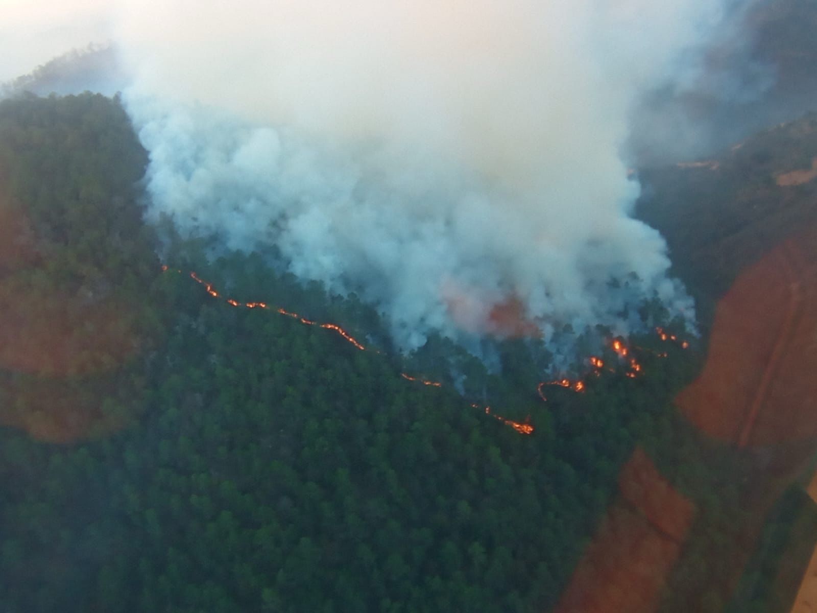 Combaten Incendio en la Sierra Negra