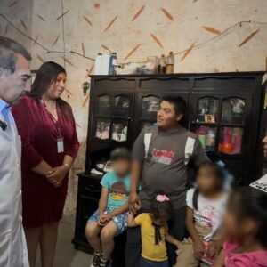 Brindan atención cercana y permanente a familias en Huauchinango
