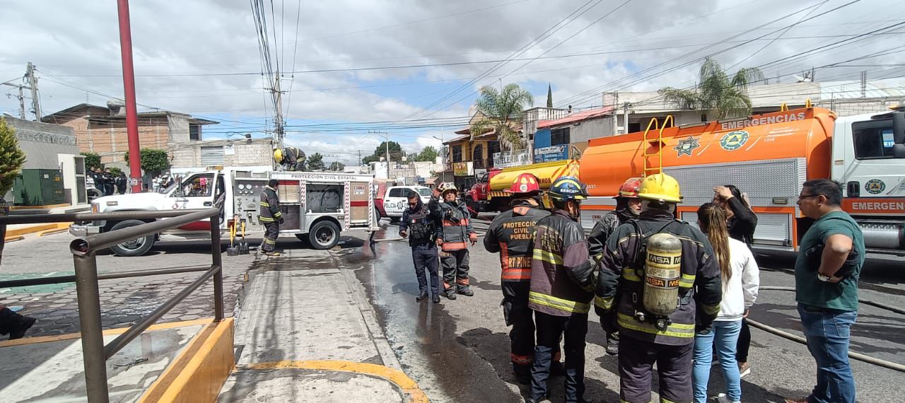Aseguran en Puebla a presuntos delincuentes por incendio de Oxxo y carreteras, tras caída de “El Mencho”