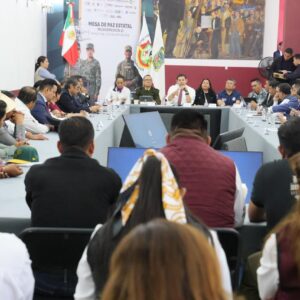 Encabeza gobernador Alejandro Armenta Mier mesa de paz en microrregión 21