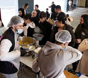 La inflación generada por doble bloqueo del estrecho de Ormuz puede desencadenar una catástrofe alimentaria mundial