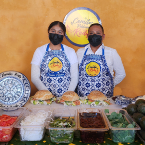 Puebla celebra octavo Festival de la Cemita Poblana