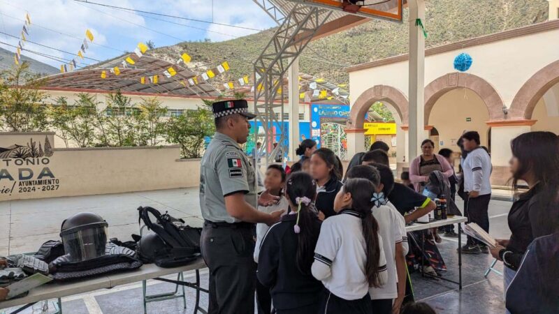Guardia Nacional lleva servicios y atención integral a mujeres indígenas en Tehuacán