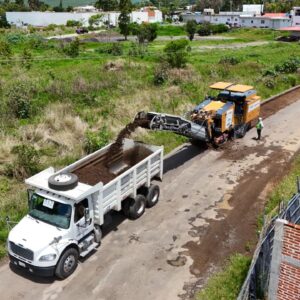 Inician pavimentación de Gran Avenida y Camino Los Molinos a San Juan Portezuelos